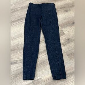 Women’s Theory Size 6 Nine-Point Pin Pleated Dark Wash Premium Denim Jeans